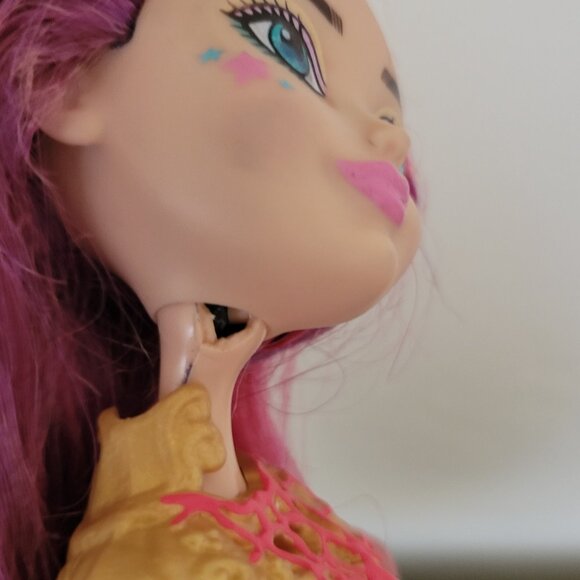 RARE Ever After High Original Meeshell Mermaid Doll - Picture 6 of 7